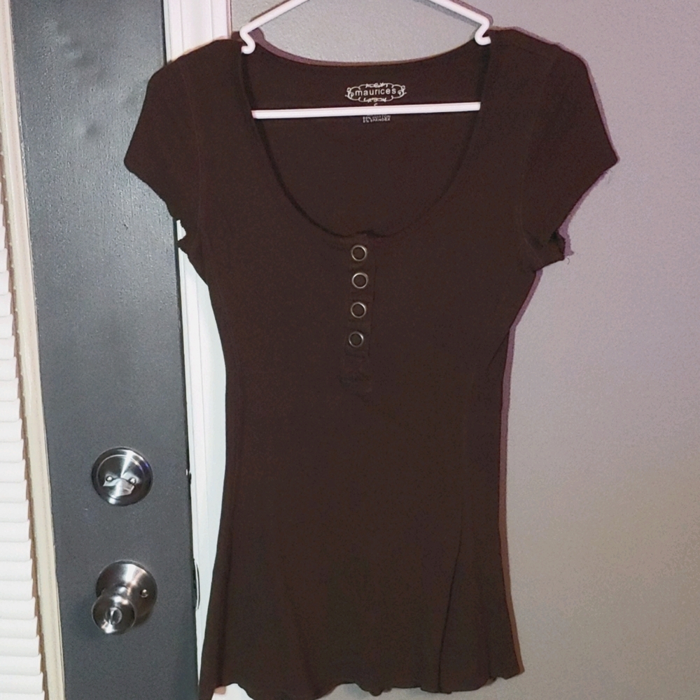[maurices] Buttoned Top